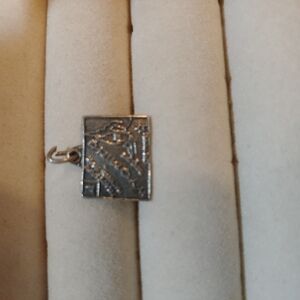 Elegant Silver Pendant